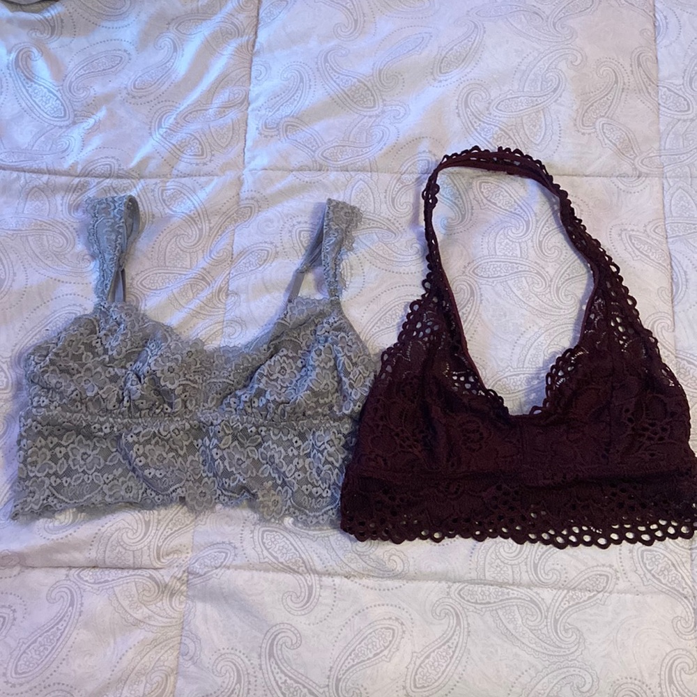 LOT OF 2 Aerie Lace Bralette’s Size Womens Medium